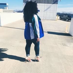 Meet your Posher, Alexus